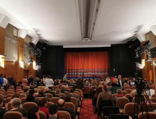 Nae Leonard Musical Theatre