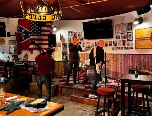 Royal Rockers – Old School Music Club